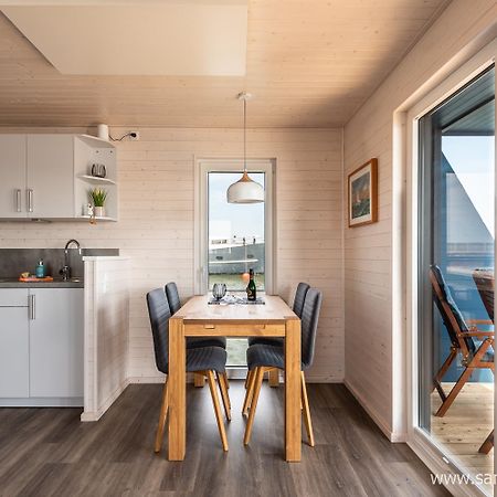 Hausboot Harmonie Hotel Stralsund Luaran gambar